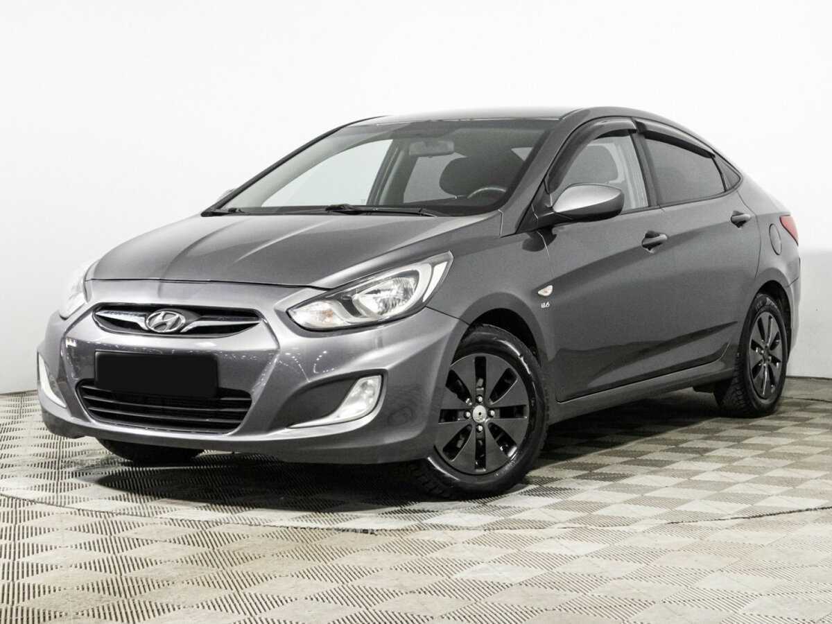 Hyundai Solaris с пробегом — 2013 год. Фото: #0