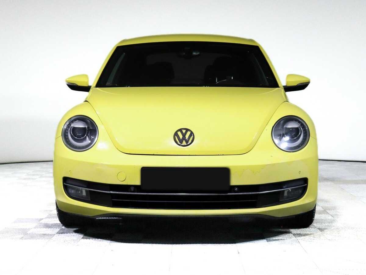 Volkswagen Beetle с пробегом — 2014 год. Фото: #1
