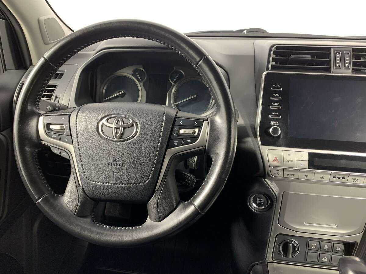 Toyota Land Cruiser Prado с пробегом — 2021 год. Фото: #18