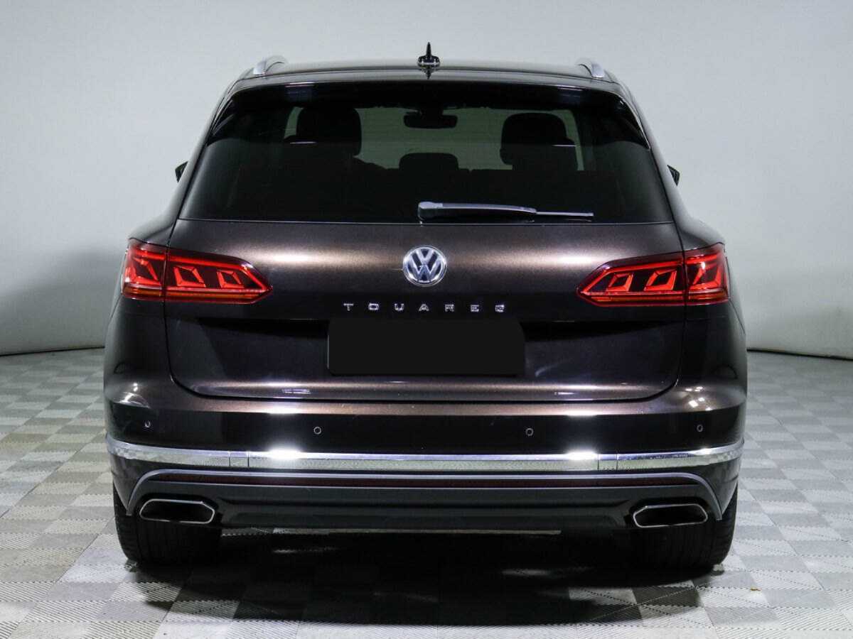 Volkswagen Touareg с пробегом — 2019 год. Фото: #4