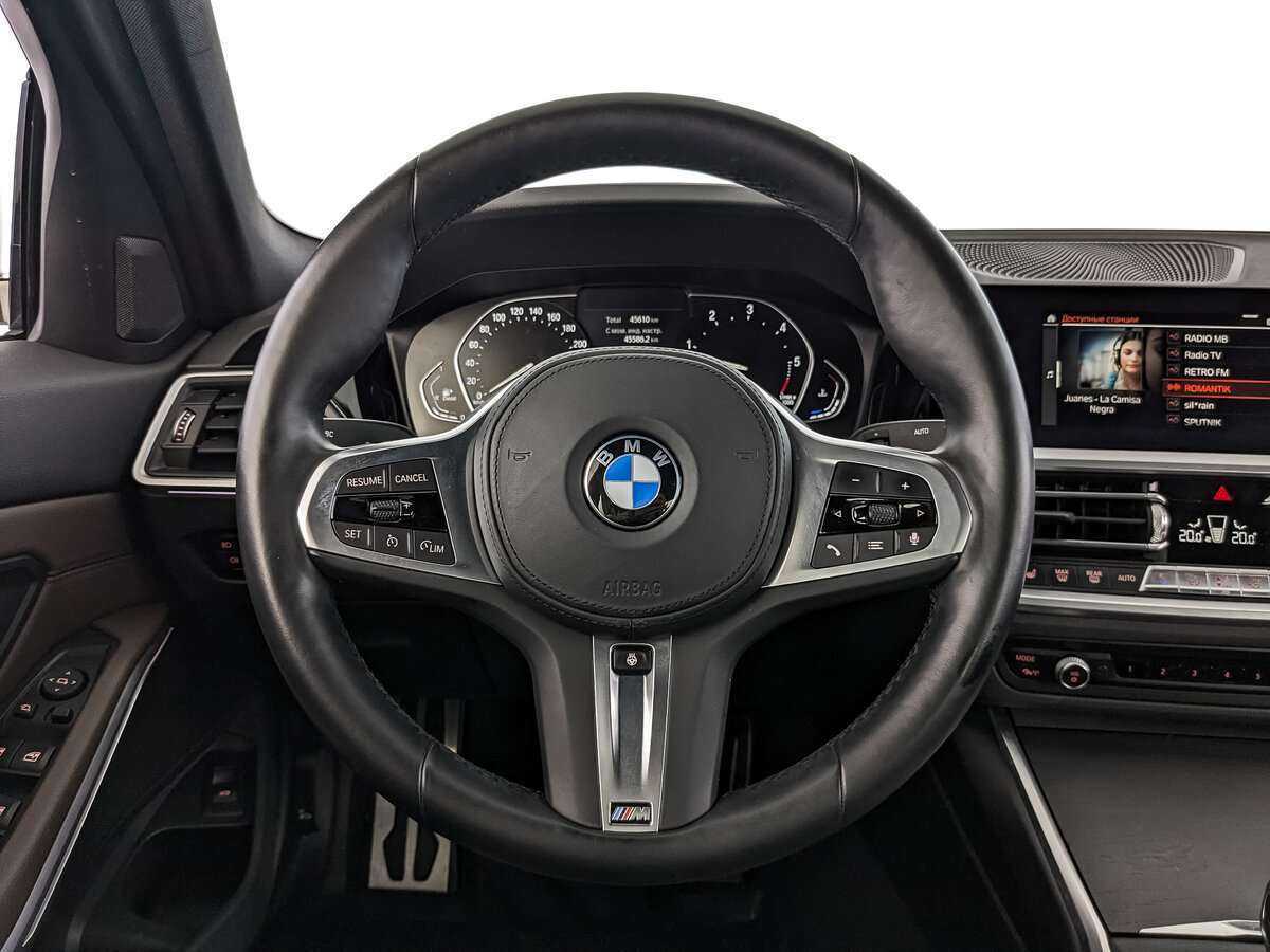 BMW 3 серии с пробегом — 2020 год. Фото: #16