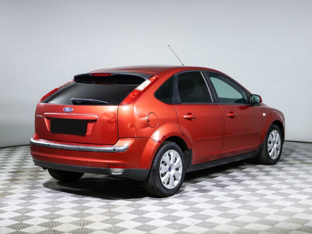 Ford Focus с пробегом — 2006 год. Фото: #4