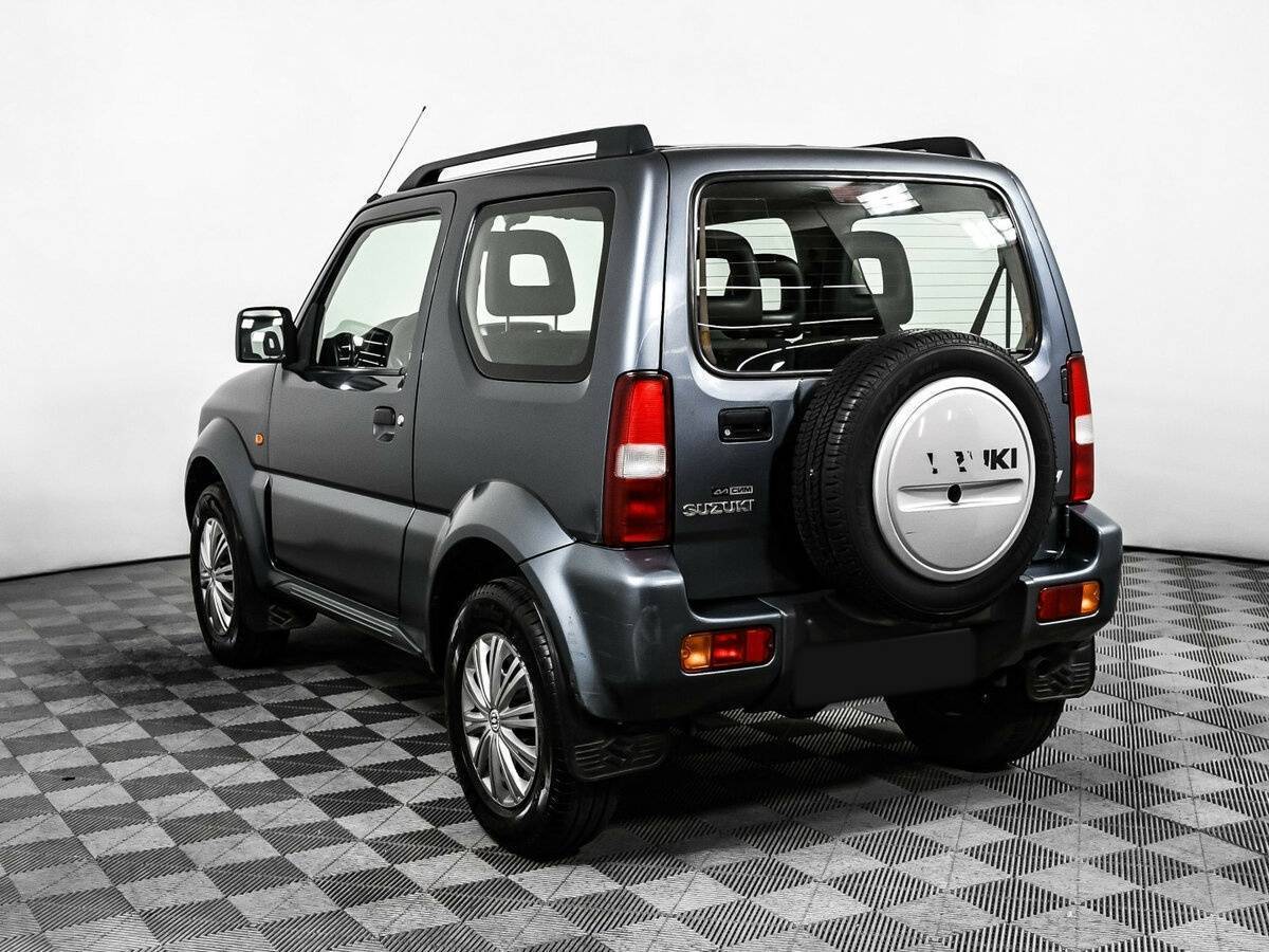 Suzuki Jimny с пробегом — 2006 год. Фото: #6