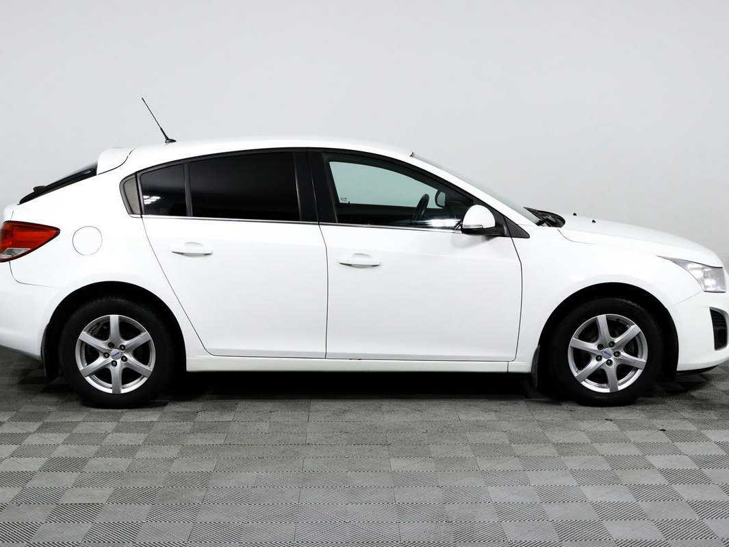 Chevrolet Cruze с пробегом — 2014 год. Фото: #3