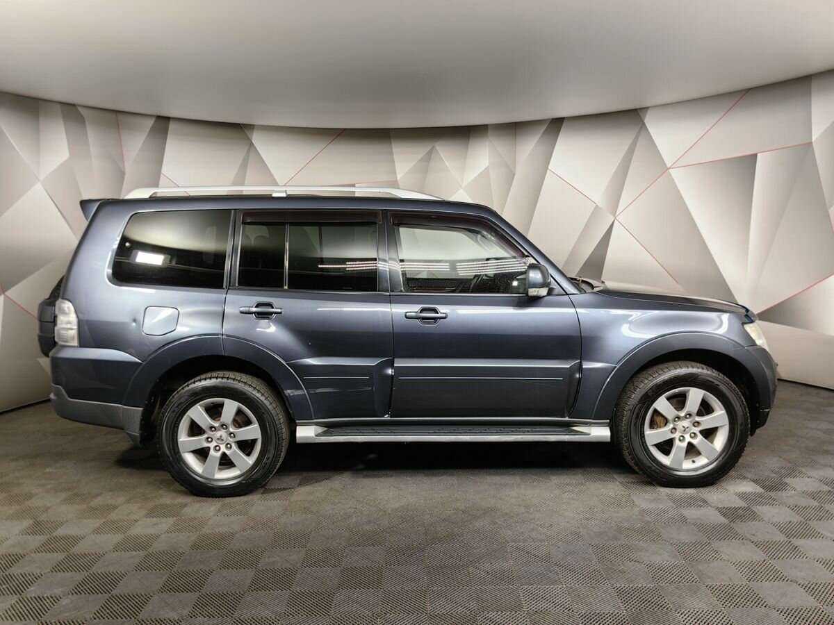 Mitsubishi Pajero с пробегом — 2008 год. Фото: #5