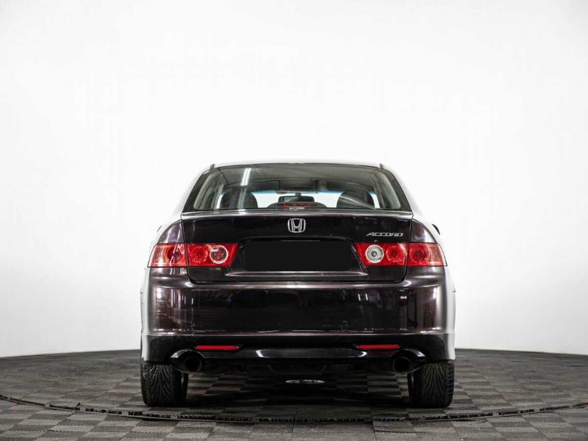 Honda Accord с пробегом — 2007 год. Фото: #4