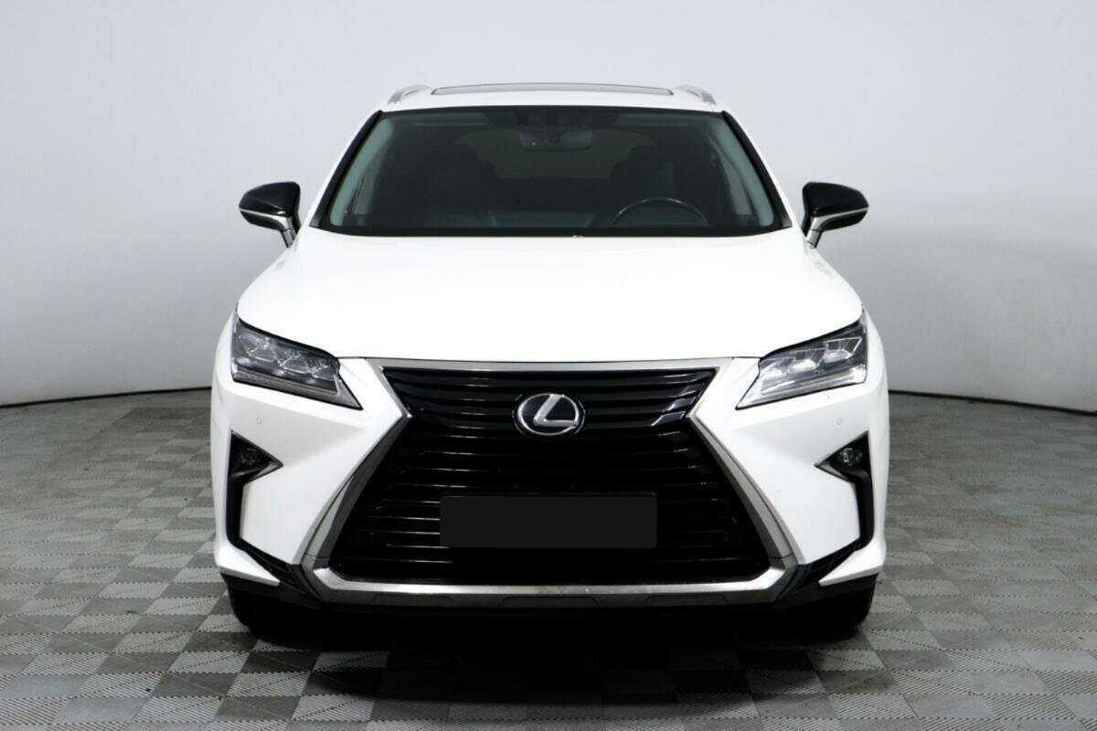Lexus RX с пробегом — 2018 год. Фото: #1