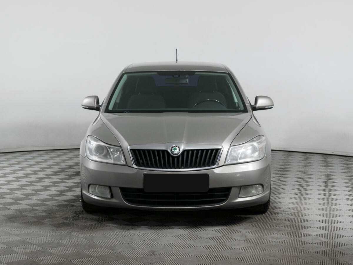 Skoda Octavia с пробегом — 2011 год. Фото: #1