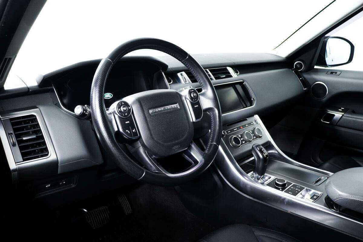 Land Rover Range Rover Sport с пробегом — 2014 год. Фото: #12
