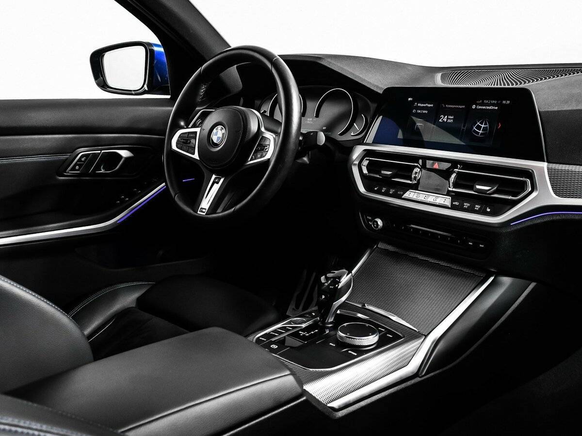 BMW 3 серии с пробегом — 2019 год. Фото: #8
