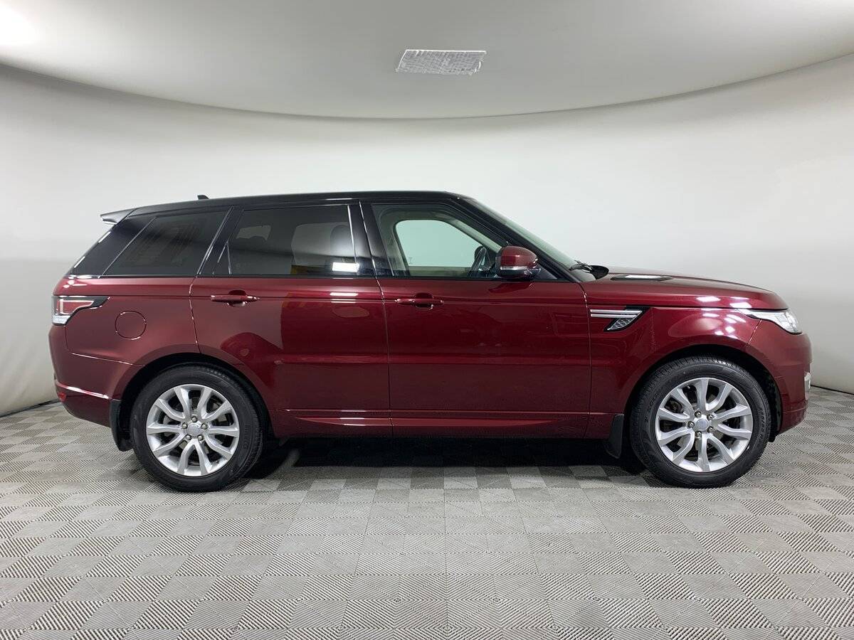 Land Rover Range Rover Sport с пробегом — 2016 год. Фото: #3