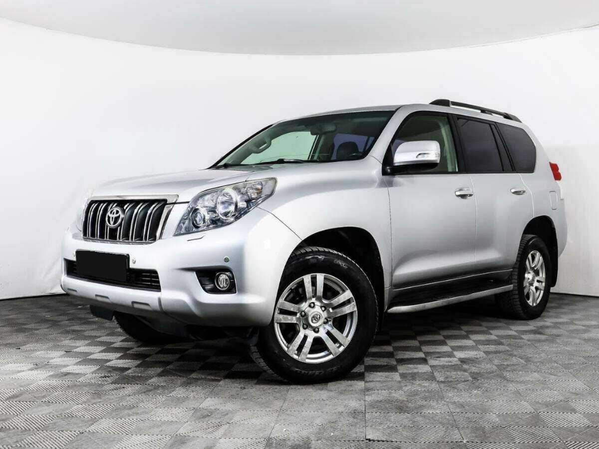 Toyota Land Cruiser Prado с пробегом — 2011 год. Посмотреть фото