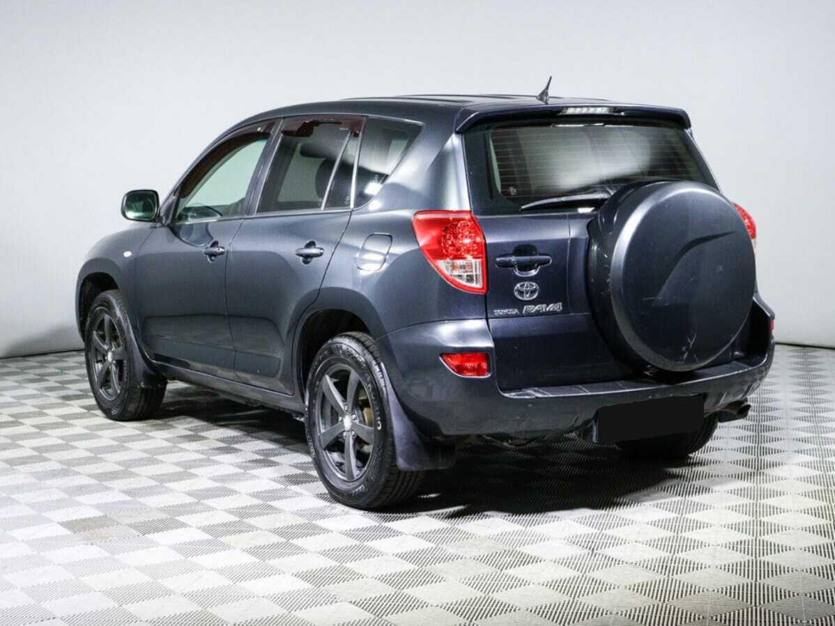 Toyota RAV4 с пробегом — 2006 год. Фото: #5