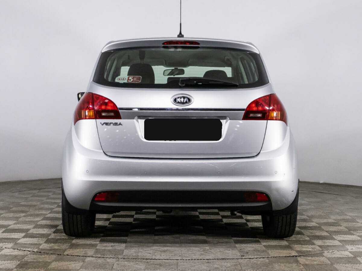 Kia Venga с пробегом — 2015 год. Фото: #5