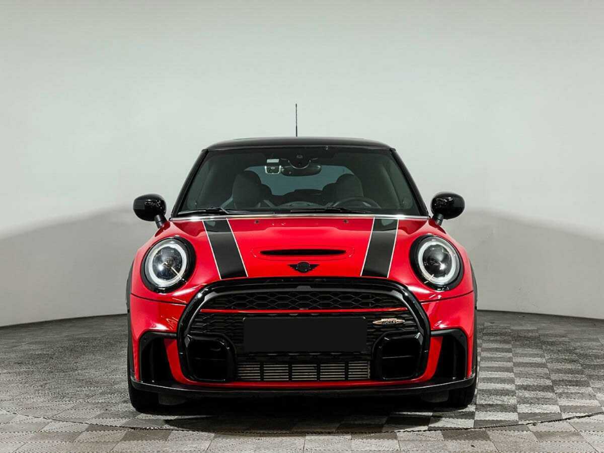 Mini Hatch с пробегом — 2022 год. Фото: #1