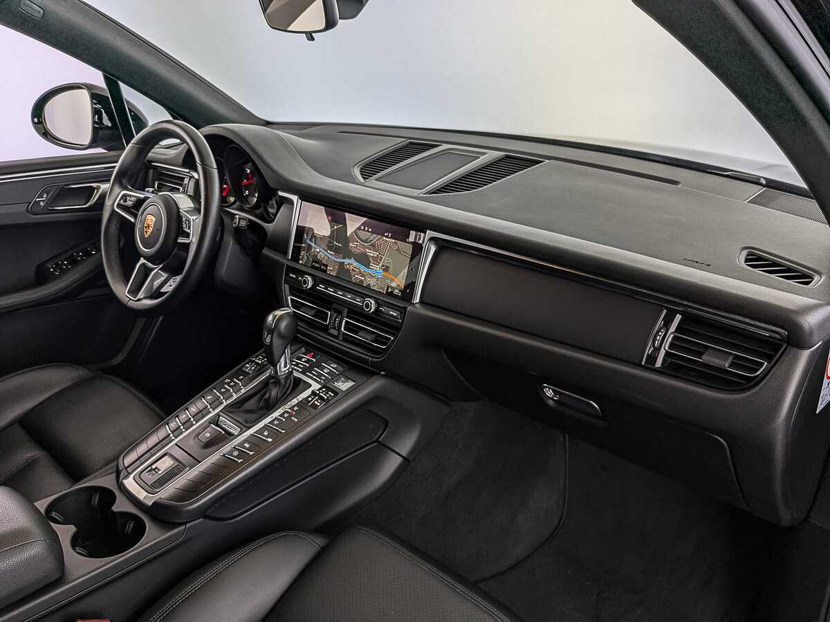 Porsche Macan с пробегом — 2019 год. Фото: #12