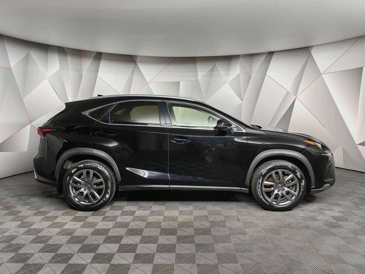 Lexus NX с пробегом — 2018 год. Фото: #5