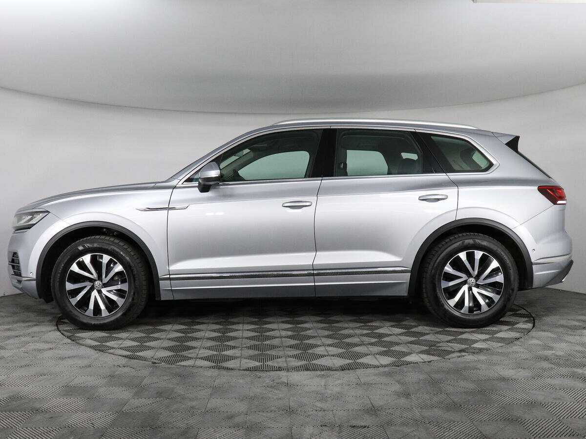 Volkswagen Touareg с пробегом — 2020 год. Фото: #7