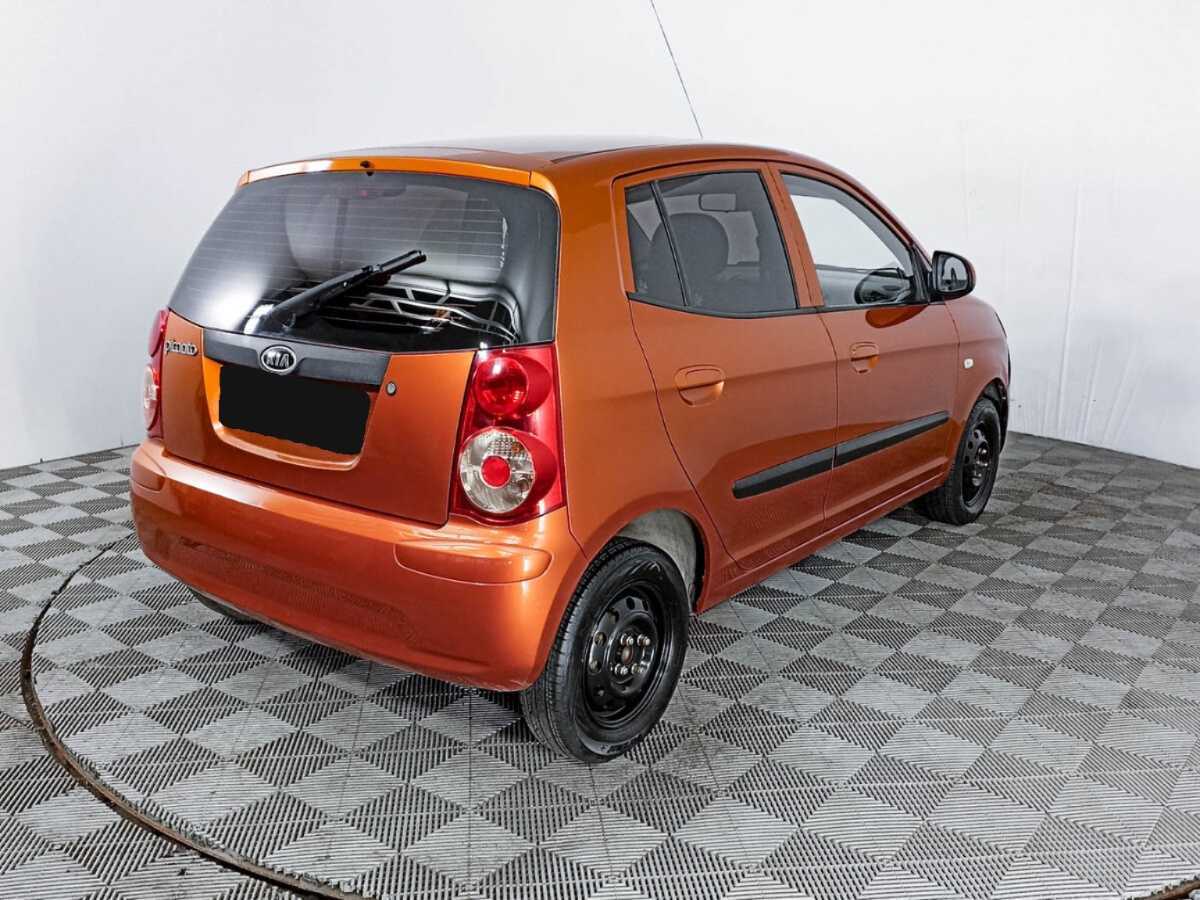 Kia Picanto с пробегом — 2009 год. Фото: #4