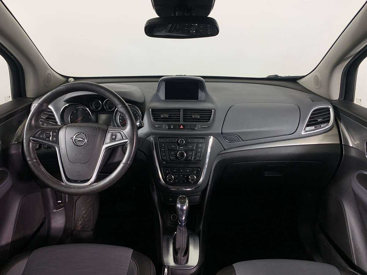 Opel Mokka с пробегом — 2015 год. Фото: #8