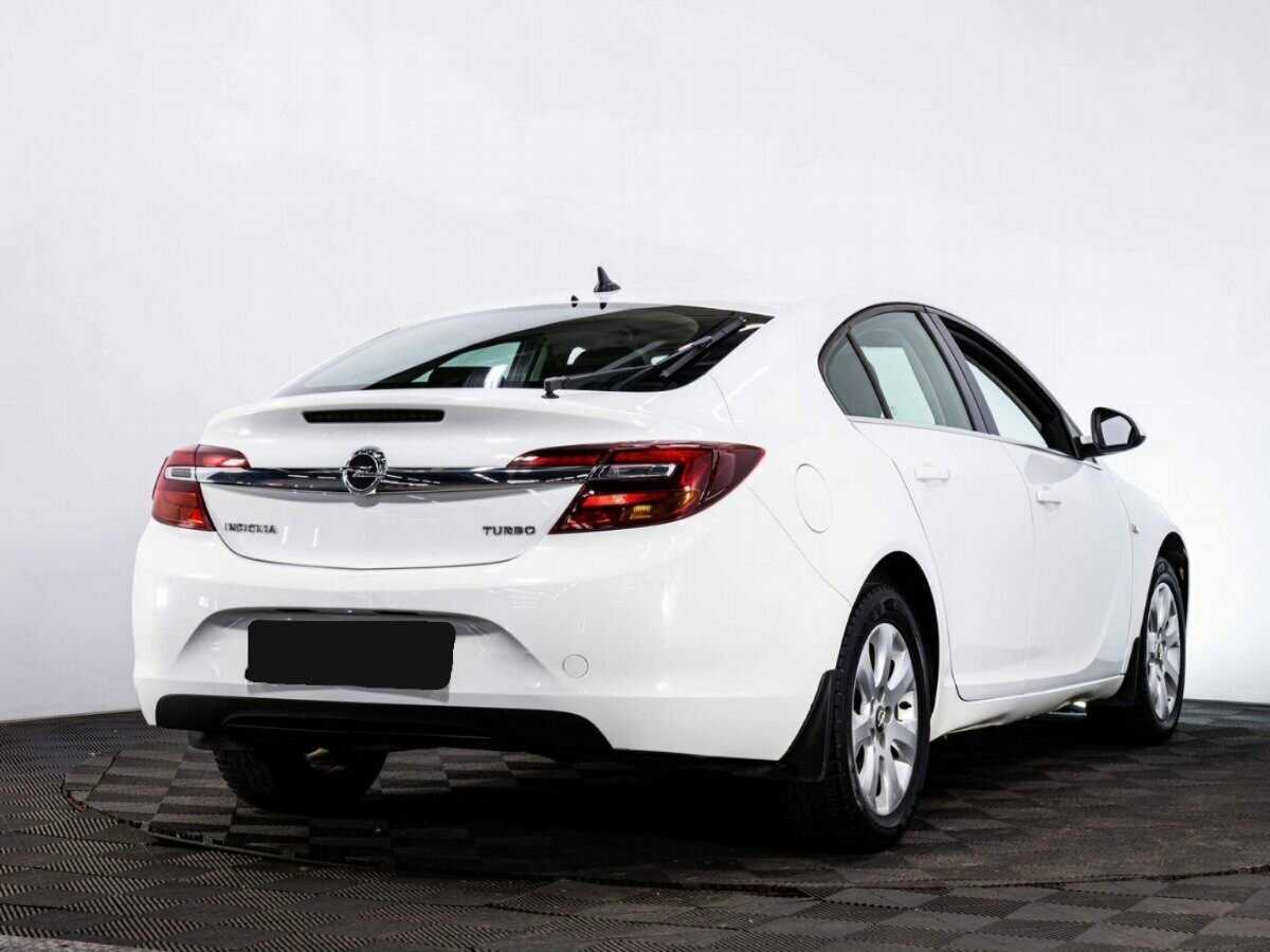 Opel Insignia с пробегом — 2014 год. Фото: #5