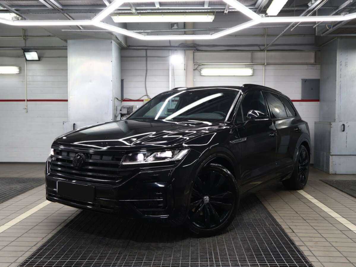 Volkswagen Touareg с пробегом — 2019 год. Фото: #0