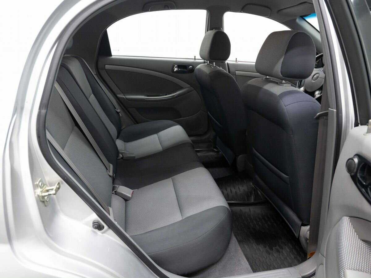 Chevrolet Lacetti с пробегом — 2010 год. Фото: #10