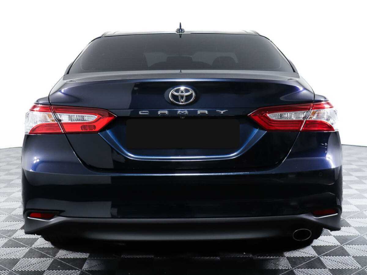 Toyota Camry с пробегом — 2020 год. Фото: #4