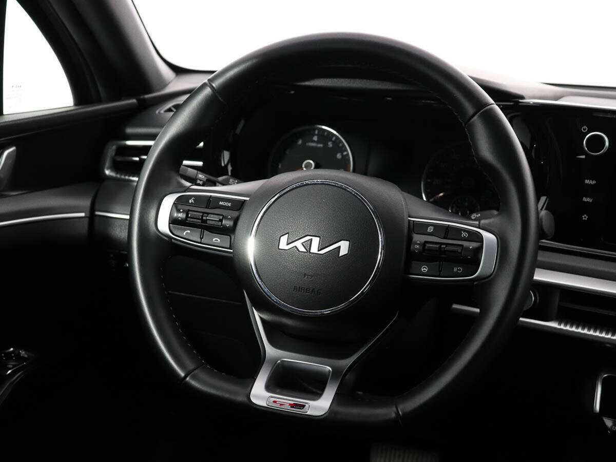 Kia K5 с пробегом — 2022 год. Фото: #14