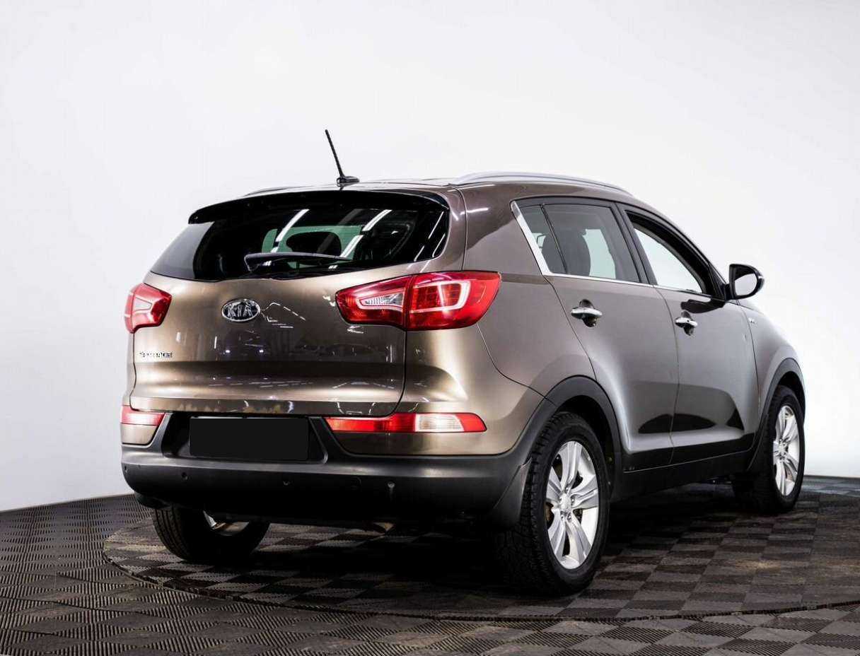 Kia Sportage с пробегом — 2011 год. Фото: #3