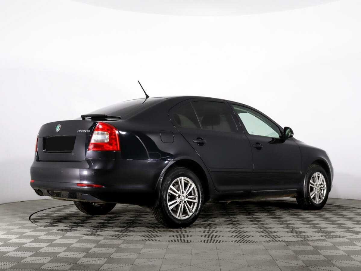 Skoda Octavia с пробегом — 2011 год. Фото: #3