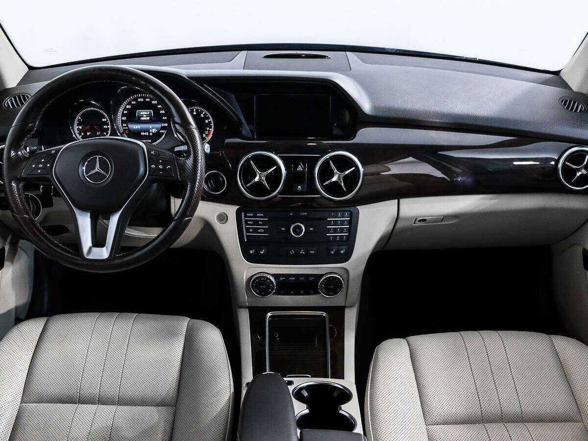 Mercedes-Benz GLK-Класс с пробегом — 2013 год. Фото: #12