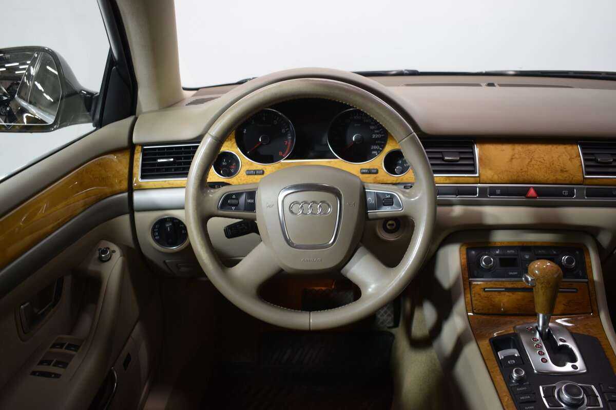 Audi A8 с пробегом — 2008 год. Фото: #7