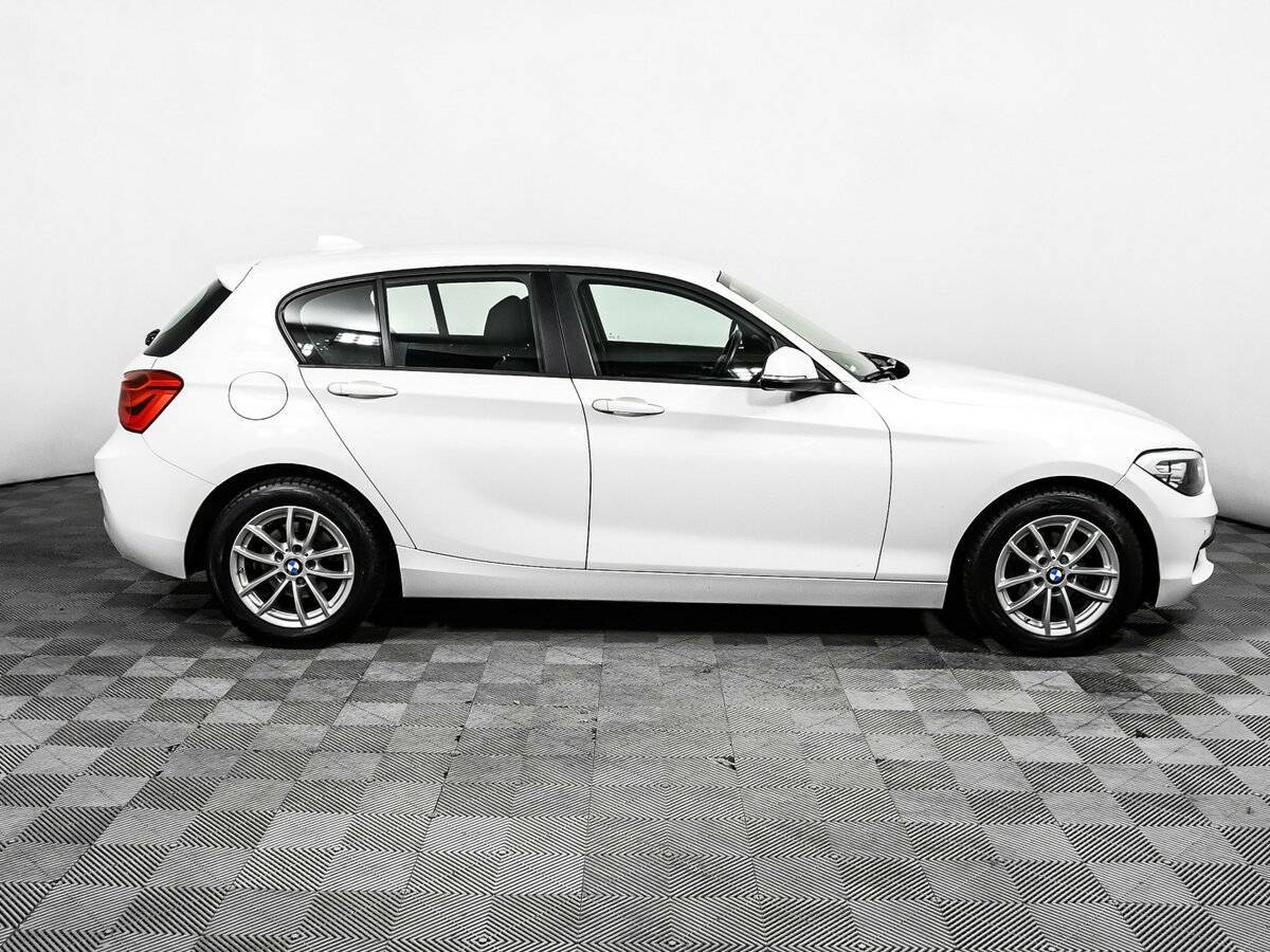 BMW 1 серии с пробегом — 2018 год. Фото: #3