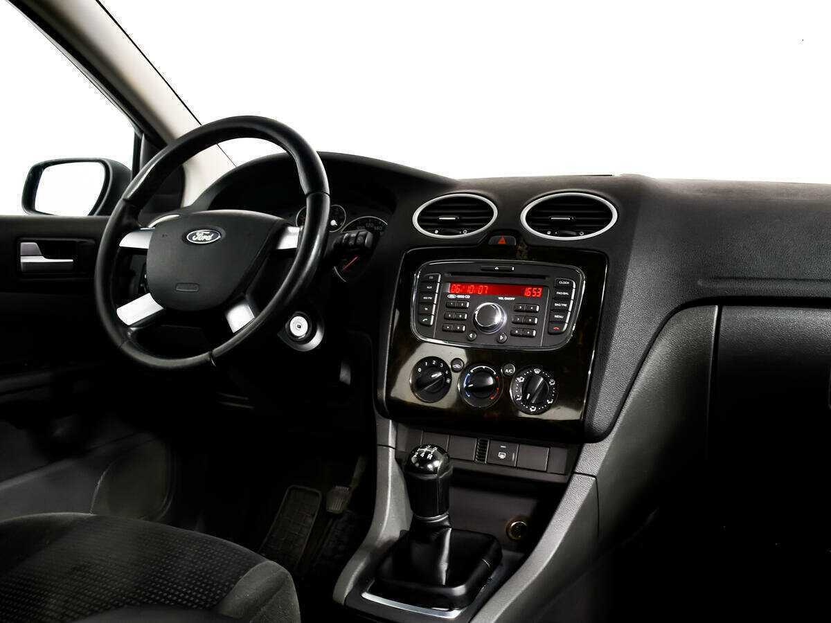 Ford Focus с пробегом — 2007 год. Фото: #8