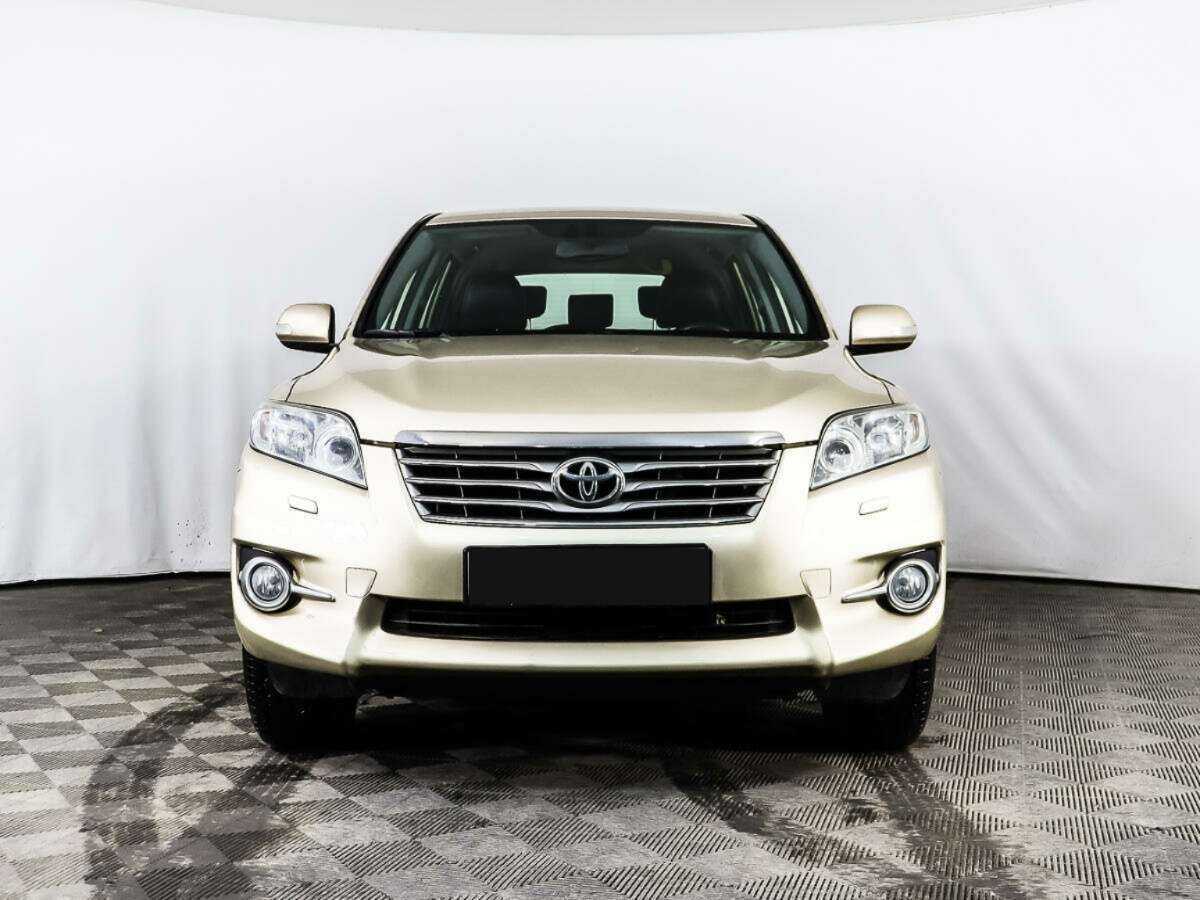 Toyota RAV4 с пробегом — 2010 год. Фото: #1