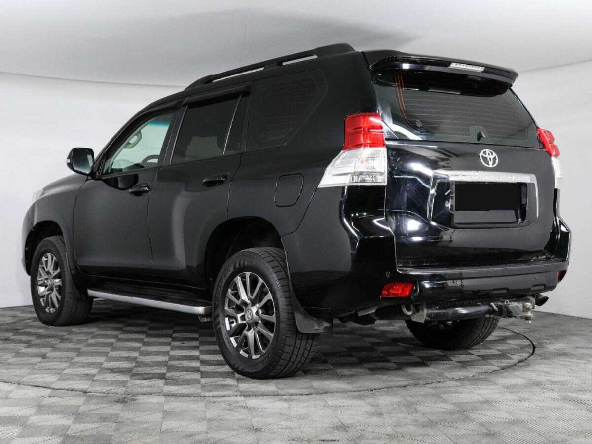 Toyota Land Cruiser Prado с пробегом — 2011 год. Фото: #3