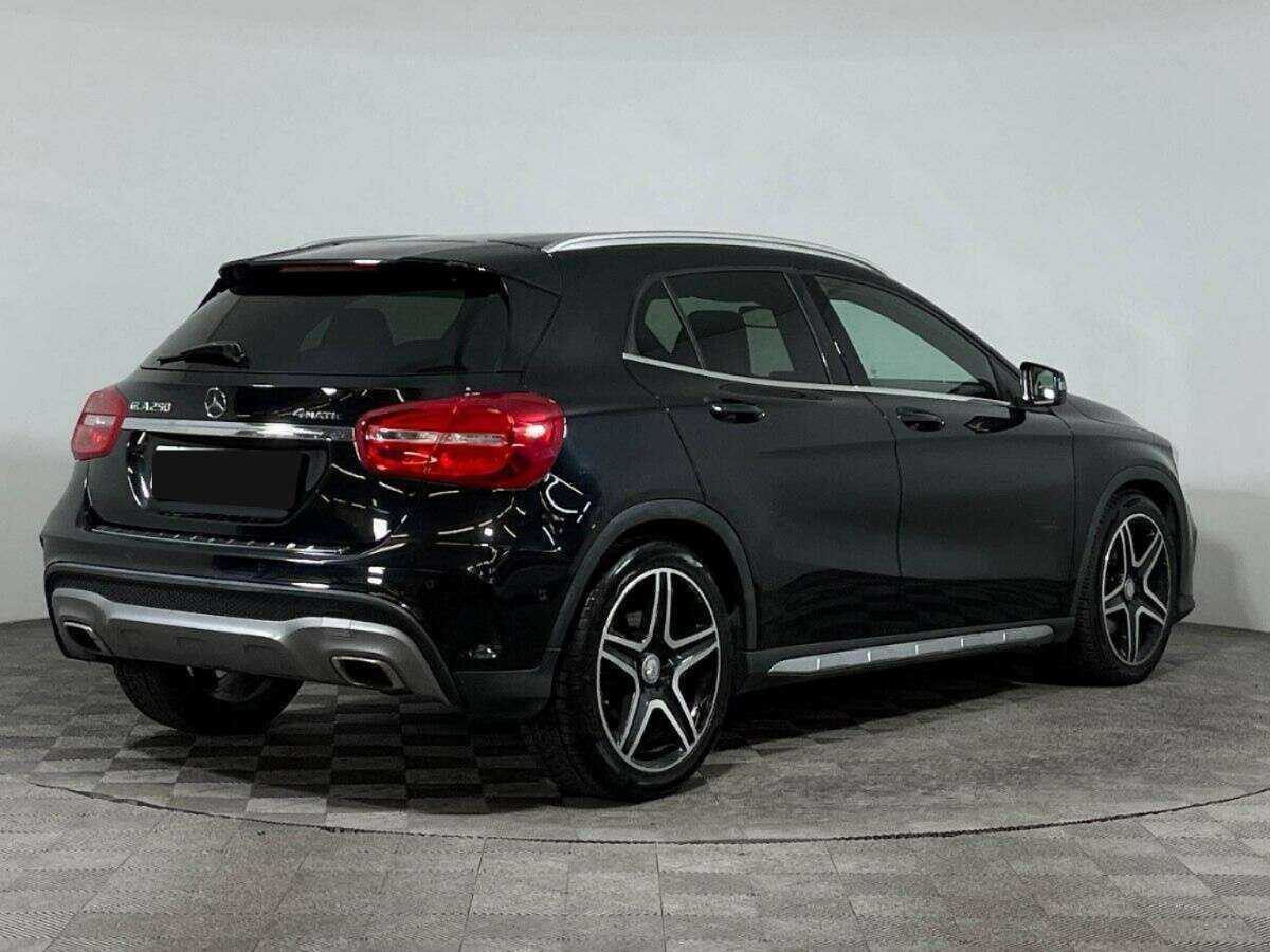 Mercedes-Benz GLA с пробегом — 2014 год. Фото: #4