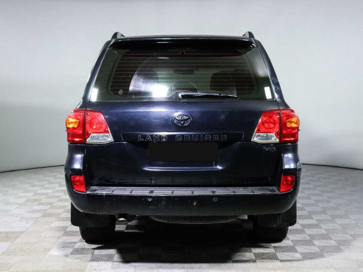 Toyota Land Cruiser с пробегом — 2012 год. Фото: #5