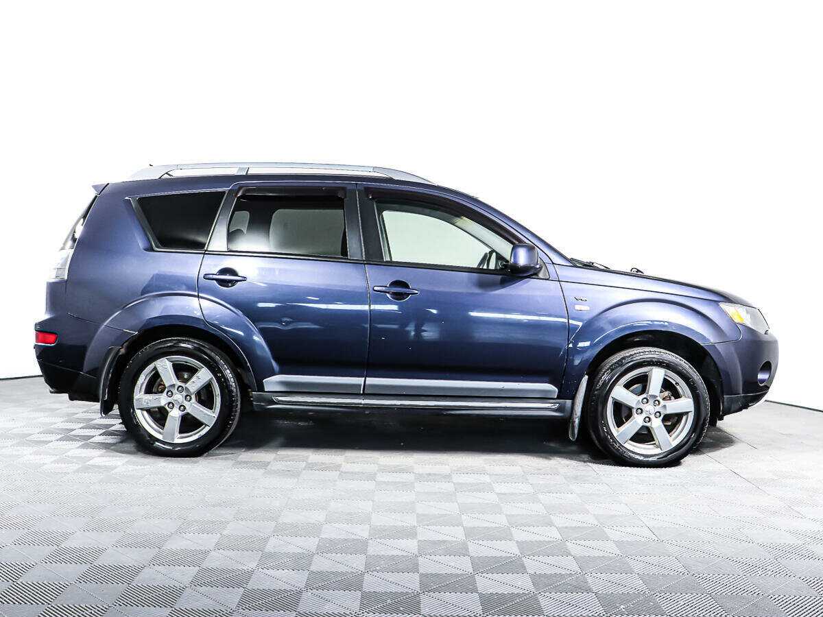 Mitsubishi Outlander с пробегом — 2007 год. Фото: #3