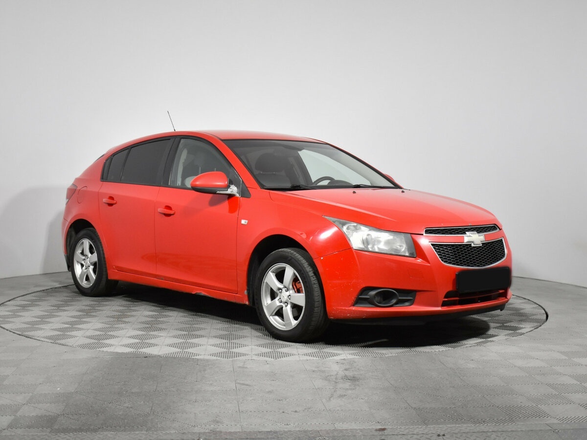 Chevrolet Cruze с пробегом — 2012 год. Фото: #2