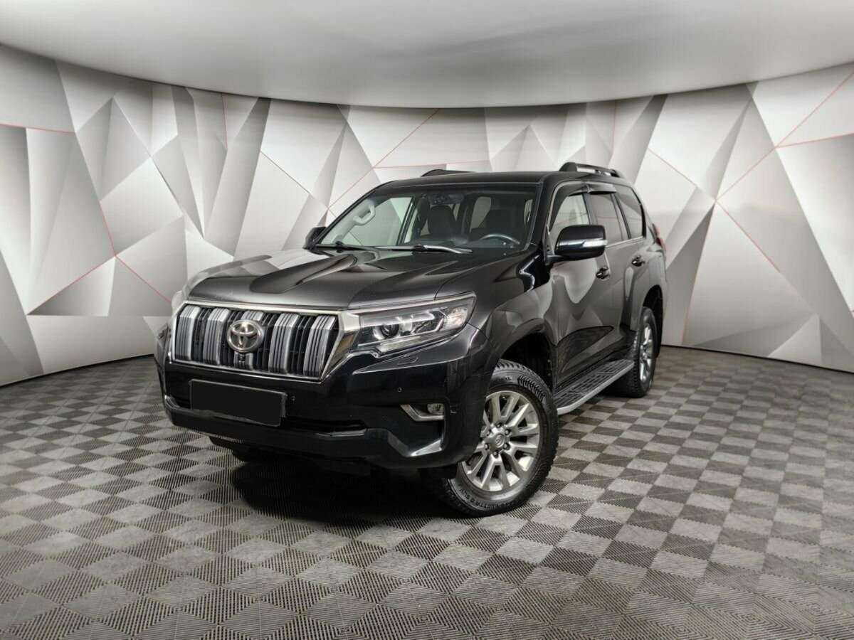 Toyota Land Cruiser Prado с пробегом — 2018 год. Посмотреть фото