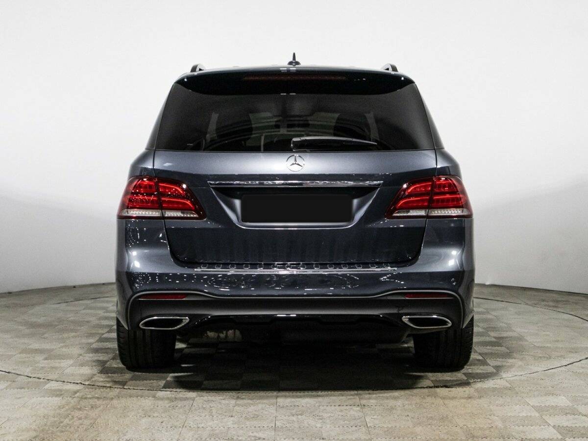 Mercedes-Benz GLE с пробегом — 2015 год. Фото: #5
