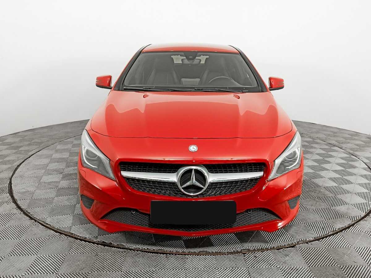Mercedes-Benz CLA с пробегом — 2015 год. Фото: #1