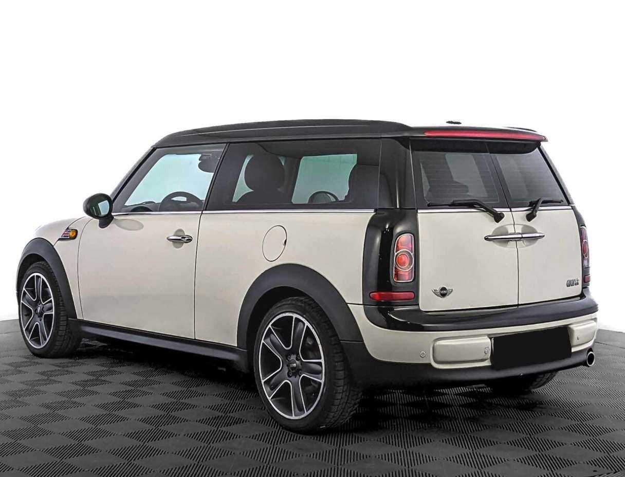 Mini Clubman с пробегом — 2011 год. Фото: #6