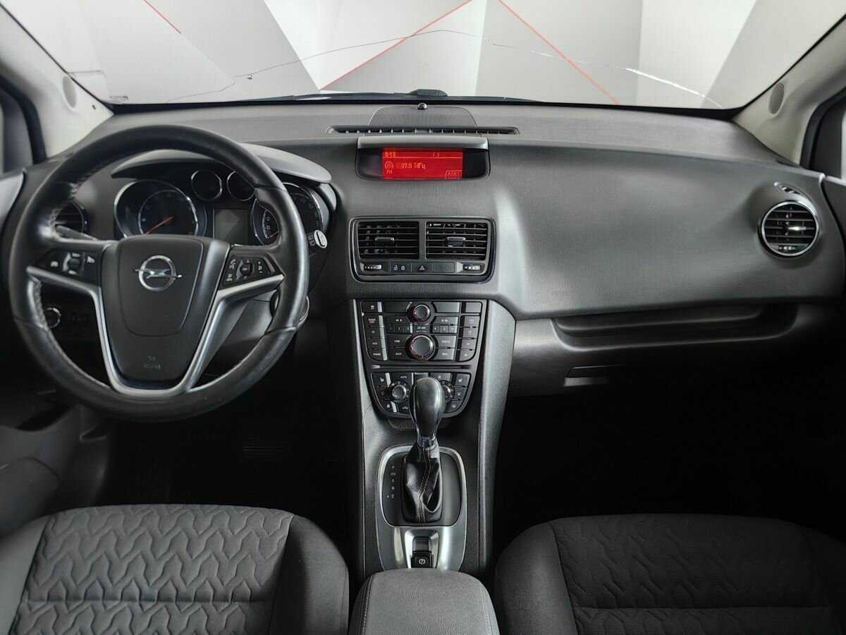 Opel Meriva с пробегом — 2013 год. Фото: #10