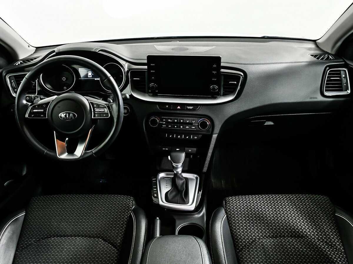 Kia XCeed с пробегом — 2020 год. Фото: #10