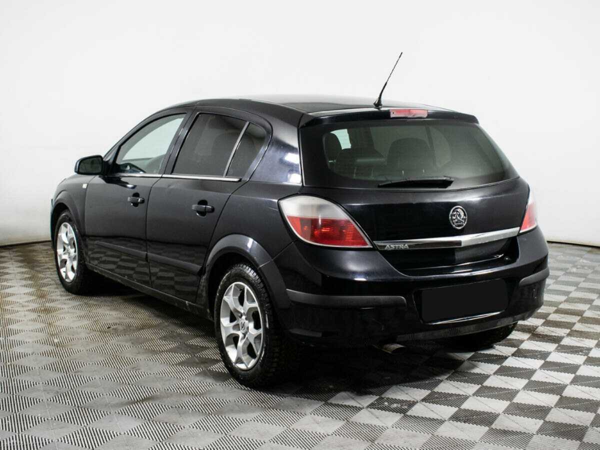 Opel Astra с пробегом — 2006 год. Фото: #5