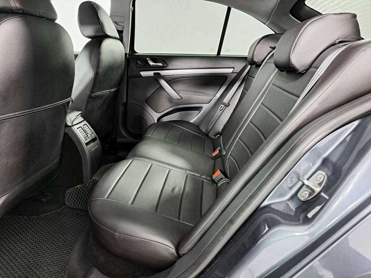 Skoda Octavia с пробегом — 2012 год. Фото: #8