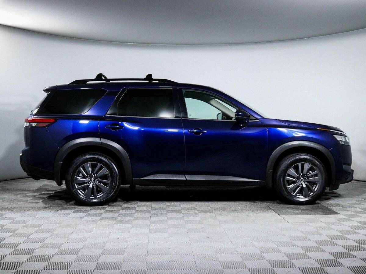 Nissan Pathfinder с пробегом — 2021 год. Фото: #3